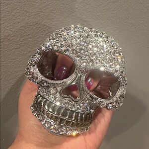 Skull rhinestone bracelet